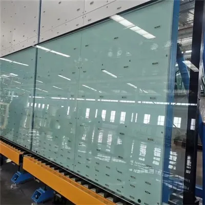 Hvordan er floatglass representert i Low-E glass?